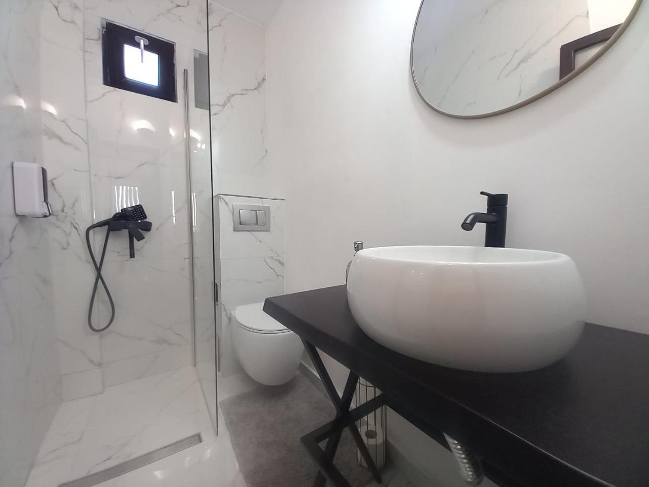 4 Seasons Apartments บิสตริซา ภายนอก รูปภาพ