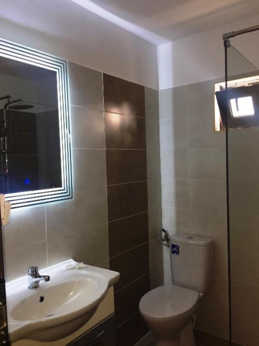 4 Seasons Apartments บิสตริซา ภายนอก รูปภาพ